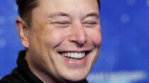 Илон Маск: босс Tesla продал акции автопроизводителя на $ 1,1 млрд