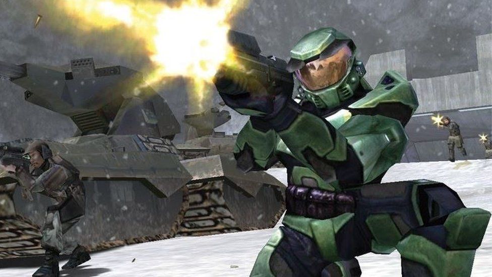 Image caption, Halo: Combat Evolved was the defining game of the original Xbox