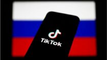 TikTok прекращает загрузку нового контента в России