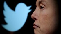 Илон Маск поставил будущее на посту главы Twitter на общественное голосование